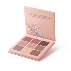 ASTRA PALETTE PURE BEAUTY EYESHADOW KIT 9 COLOR 15.5GM